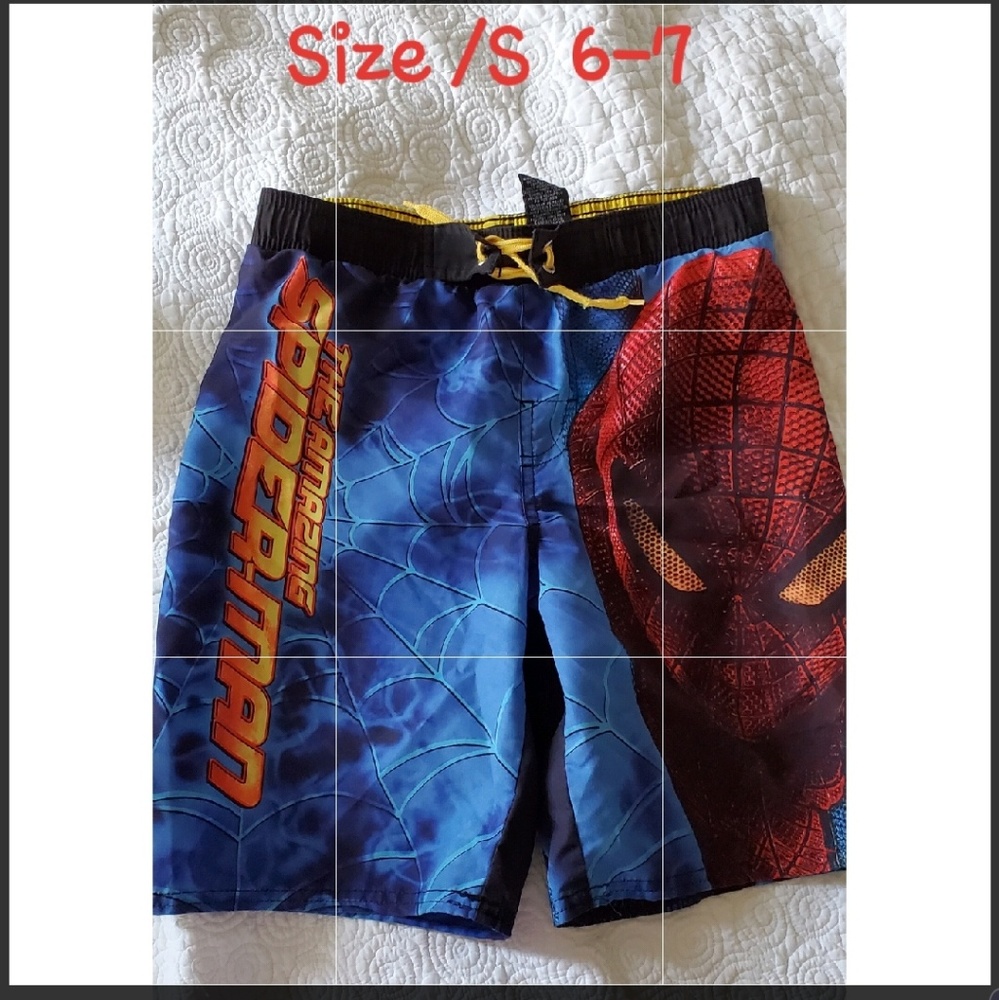 Boy swim trunk